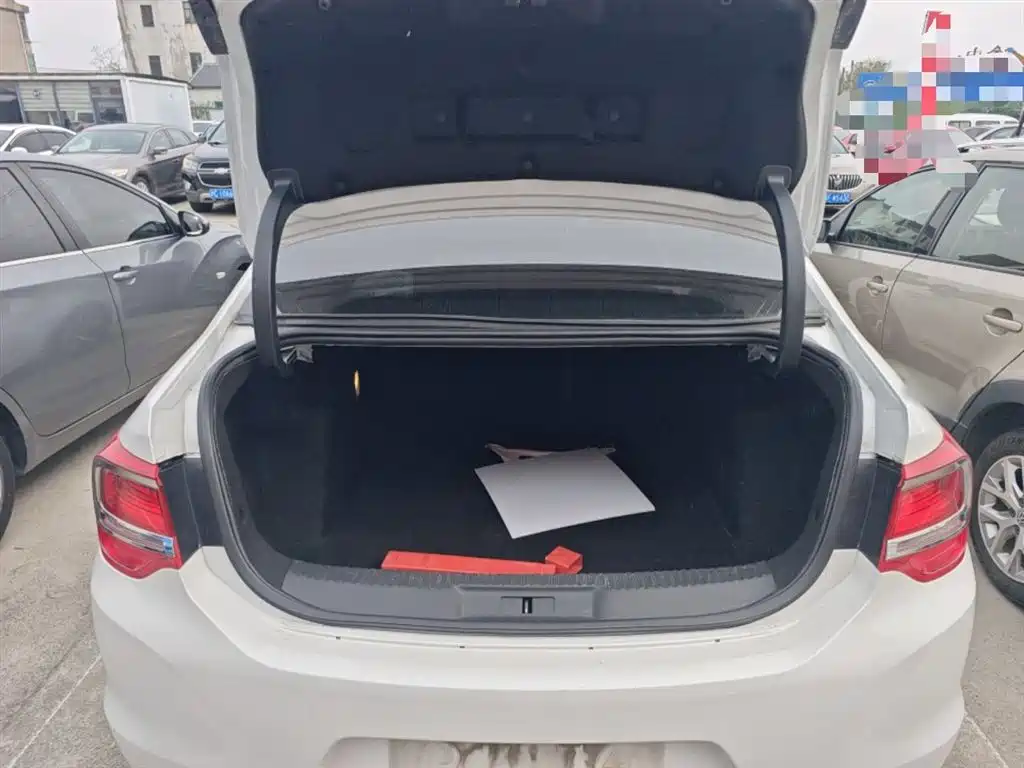 DS 5LS 2016 2015 1.6T Elegance THP160