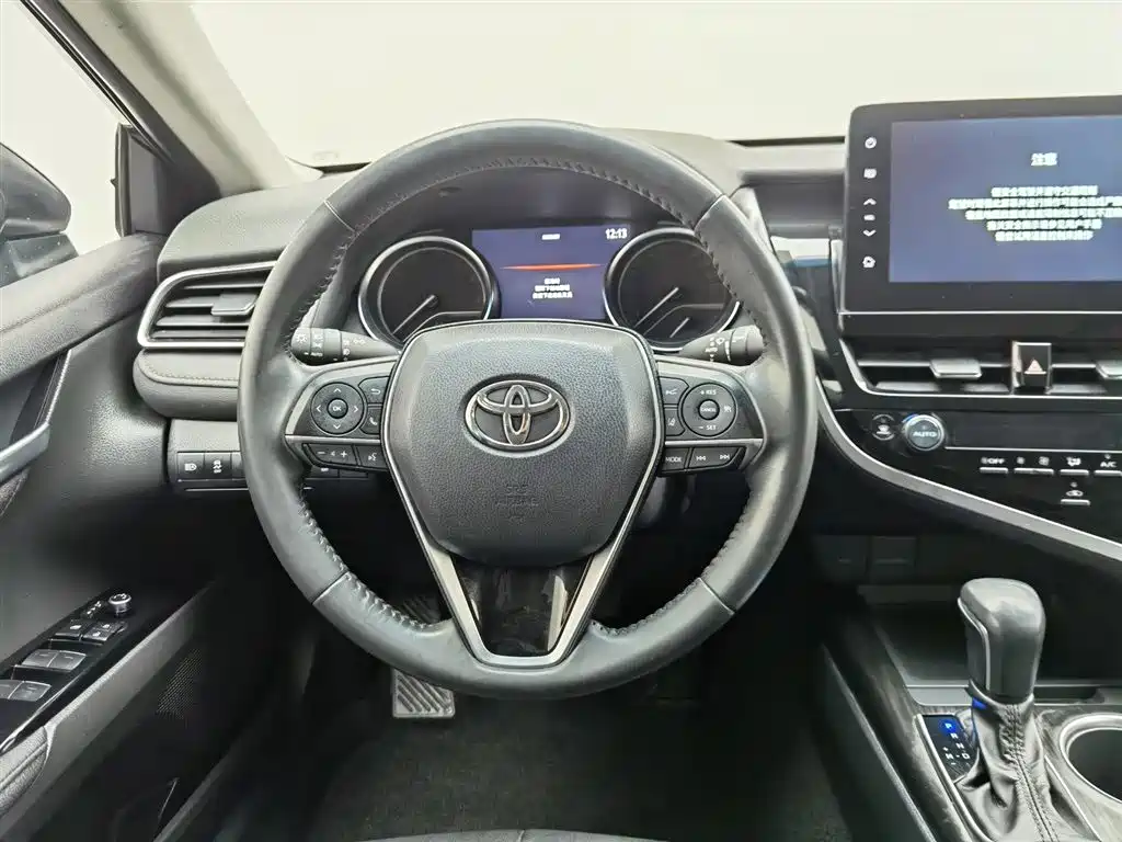 Toyota Camry 2021 2.0G Luxury Edition фото 11