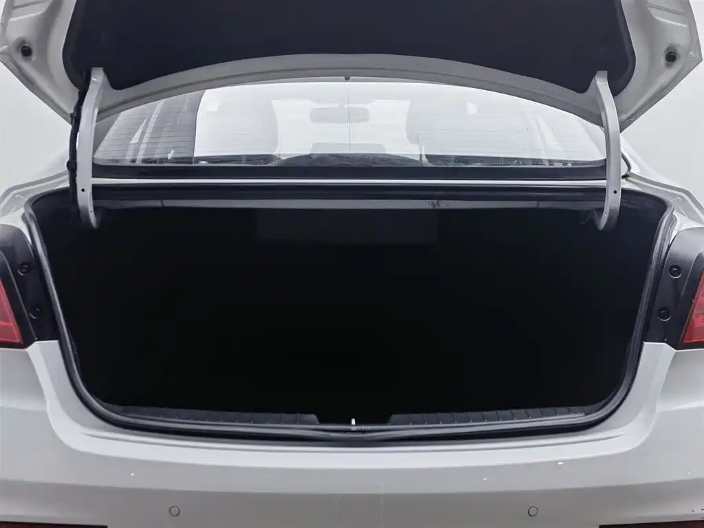 Hyundai Mistra 2019 1.8L Auto Smart GLS China VI фото 16