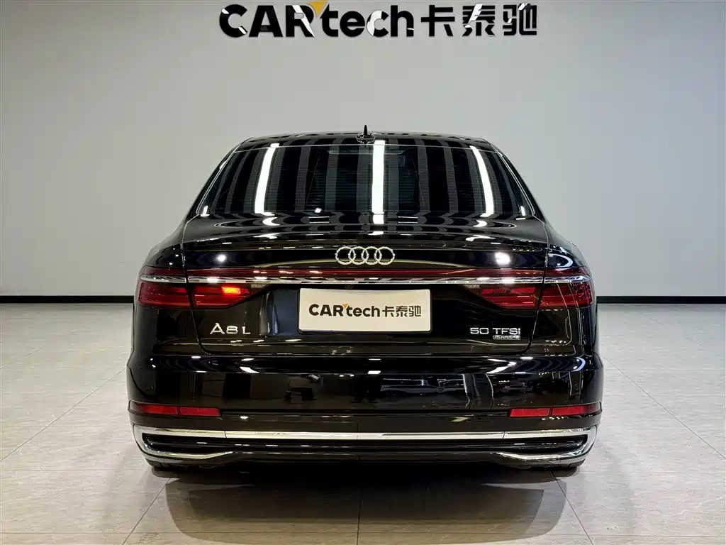 Audi A8 2023 A8L 50 TFSI quattro Exclusive фото 5
