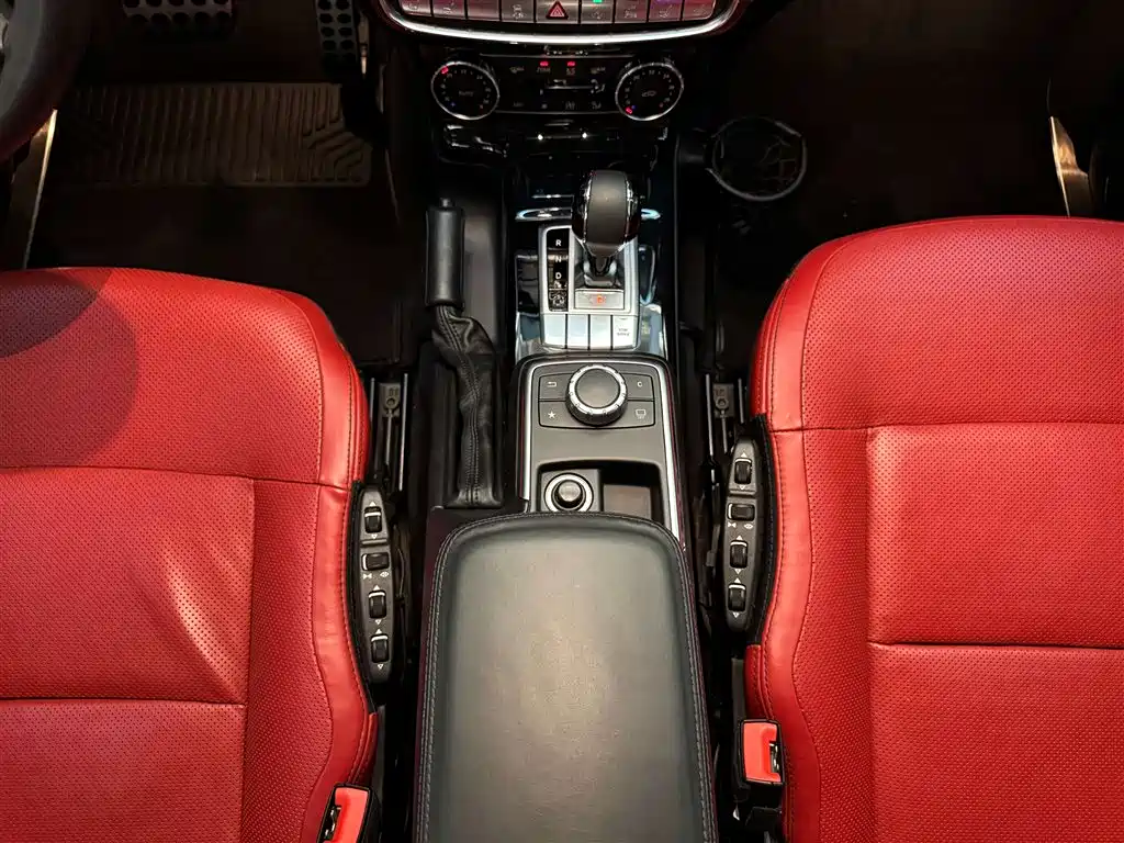 Mercedes-Benz G-Class 2016 G 500 фото 26