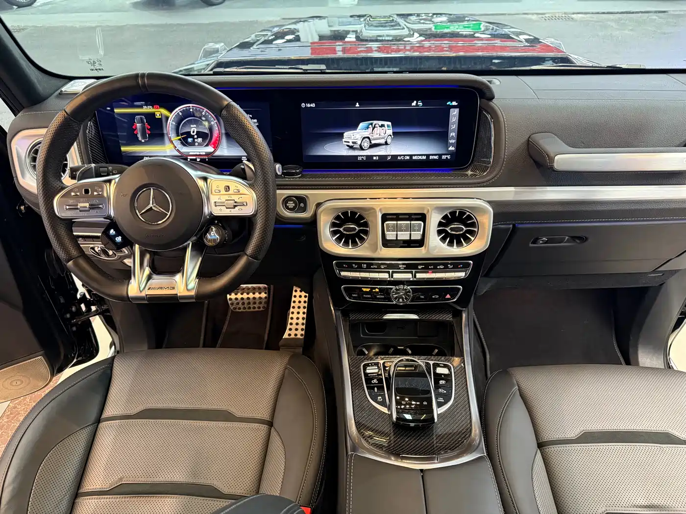 Mercedes-Benz G-Class AMG 2022 AMG G 63 фото 14