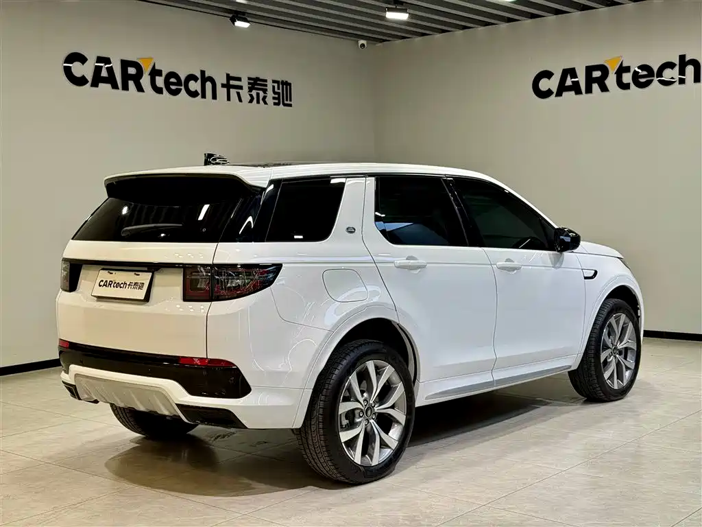 Land Rover Discovery Sport 2025 249PS Performance Tech Edition фото 4