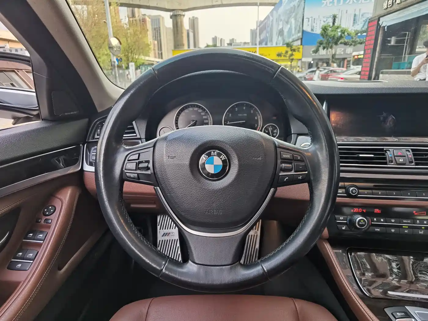 BMW 5 Series 2014 528Li Luxury Design Package фото 13