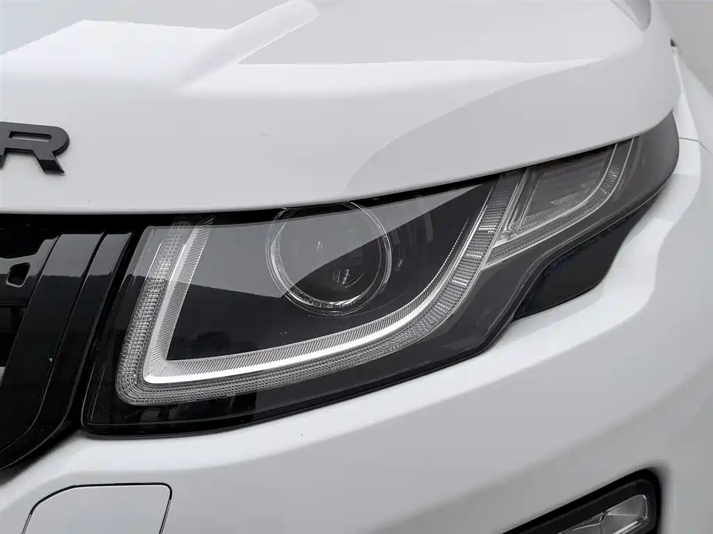 Land Rover Range Rover Evoque 2018 240PS SE Smart Edition фото 7