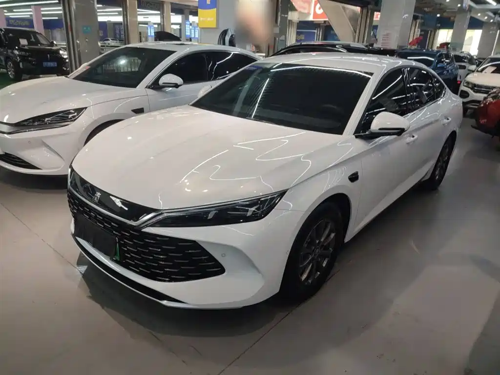 BYD Qin L 2025 DM-i Smart Drive Edition 80KM Leading