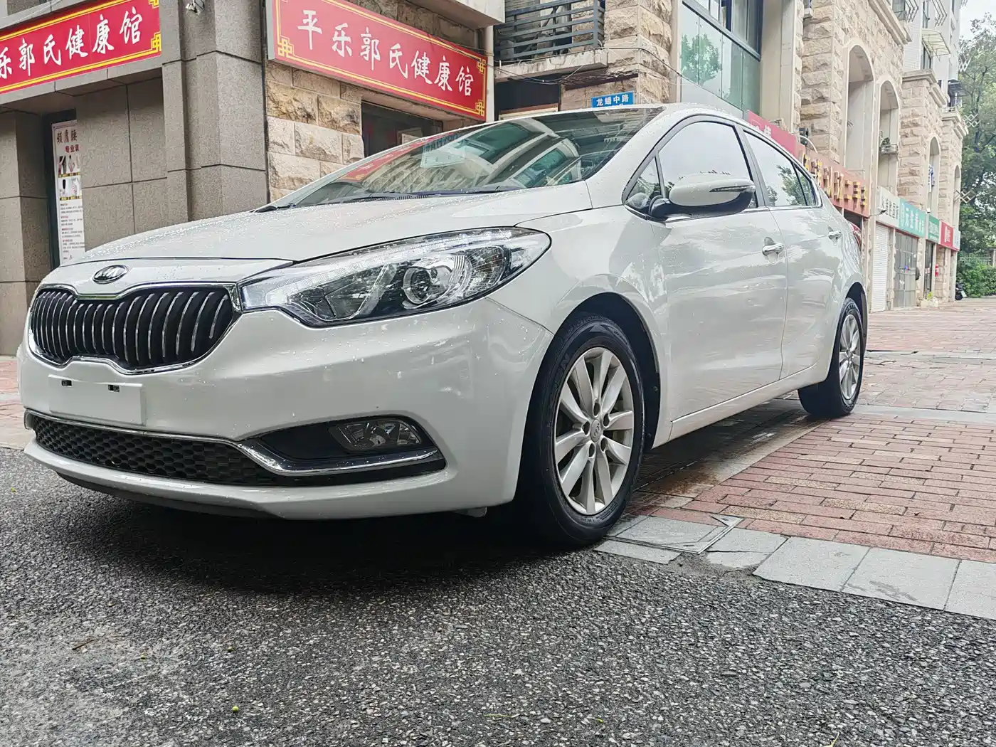 Фото 1 - Kia K3