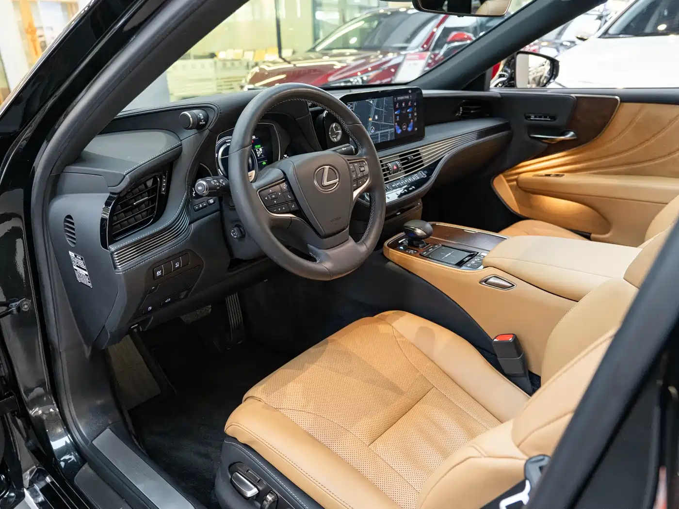 Lexus LS 2023 2021 500h Excellence Edition