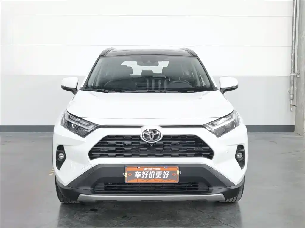 Toyota RAV4 Rongfang 2023 2.0L CVT FWD Style Plus Edition фото 3