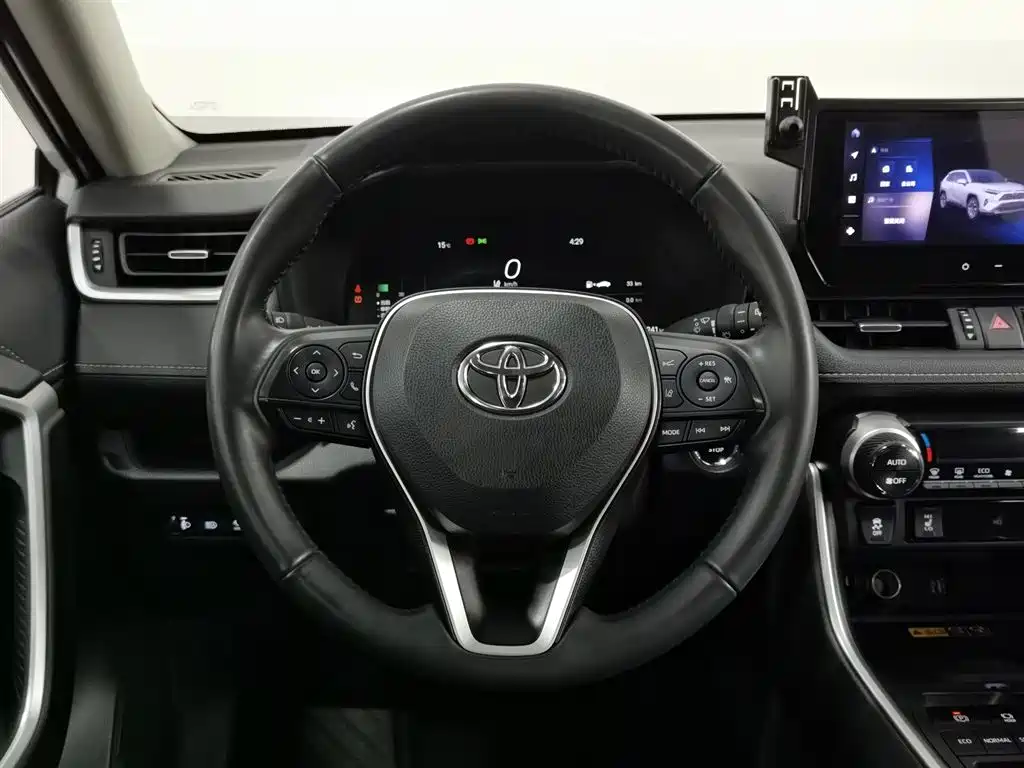 Toyota RAV4 Rongfang 2023 2.0L CVT FWD Style Plus Edition фото 11