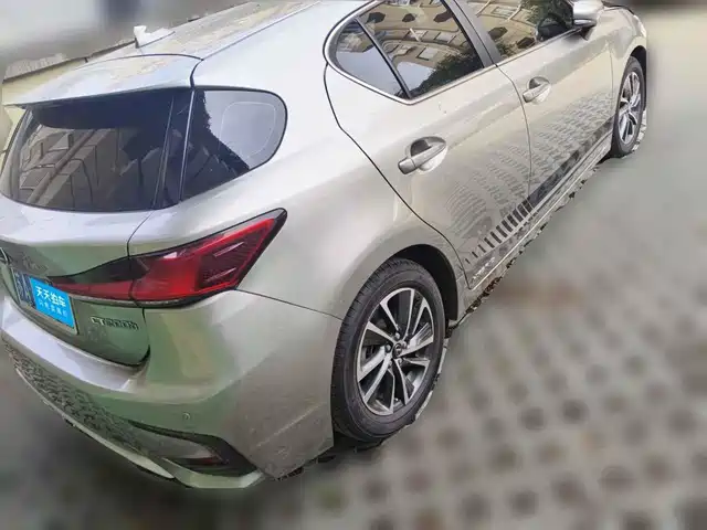 Lexus CT 2020 CT200h Elite Single Color — фото 2
