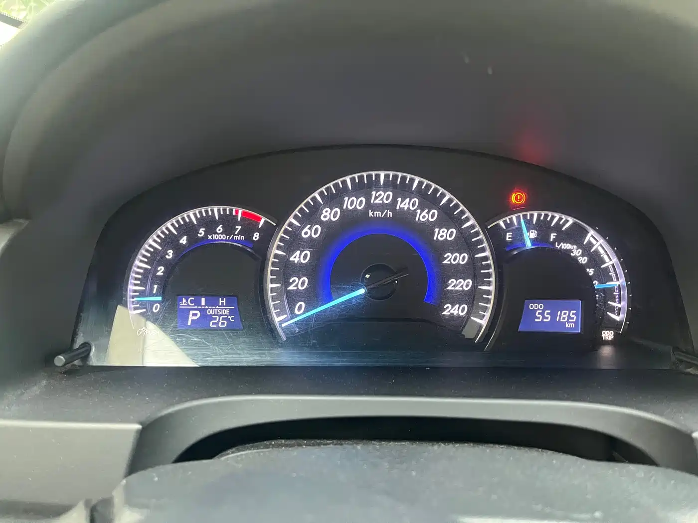 Toyota Camry 2015 2.0G Leading Edition фото 9