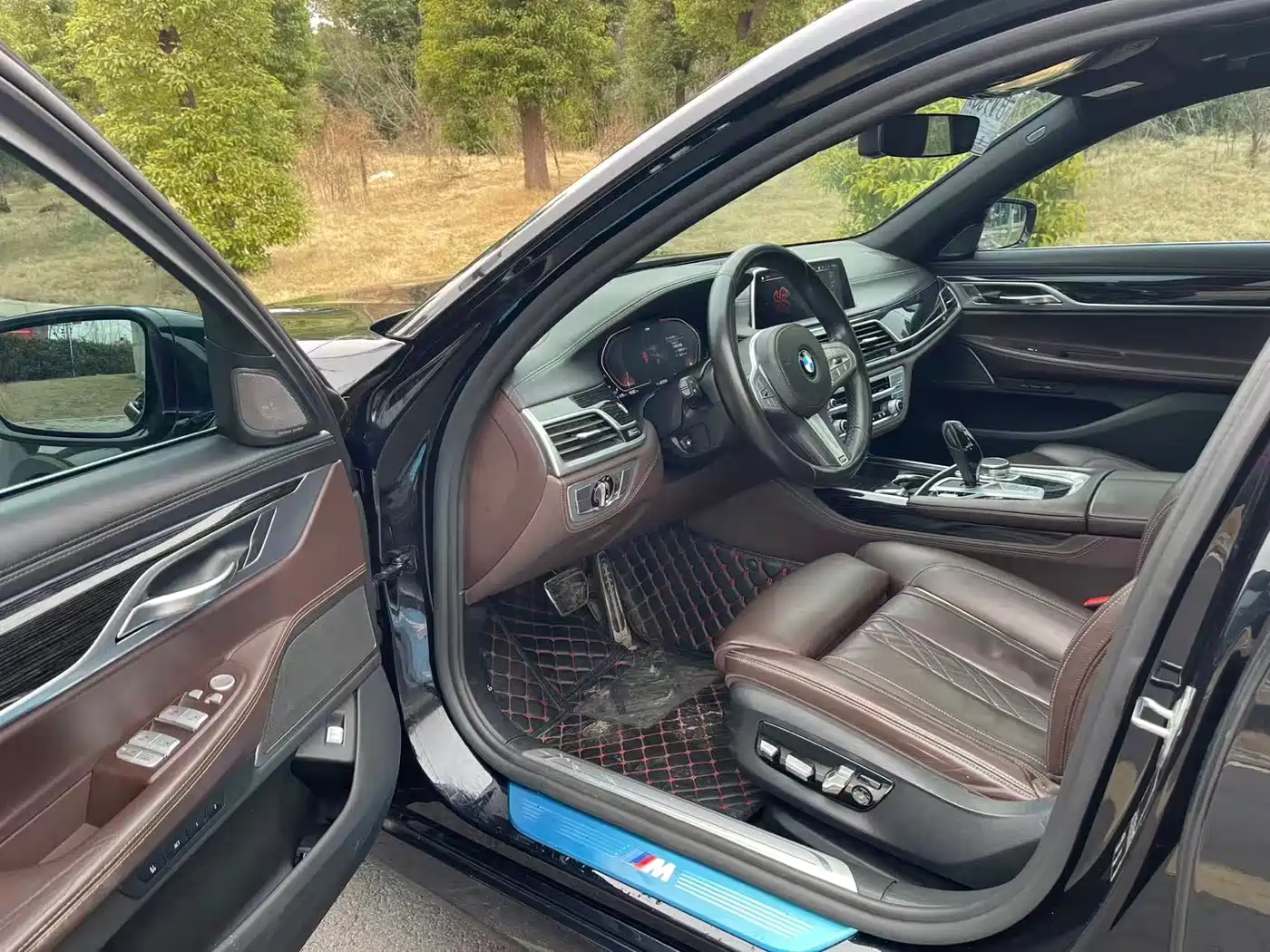 BMW 7 Series 2019 730Li M Sport Package фото 8