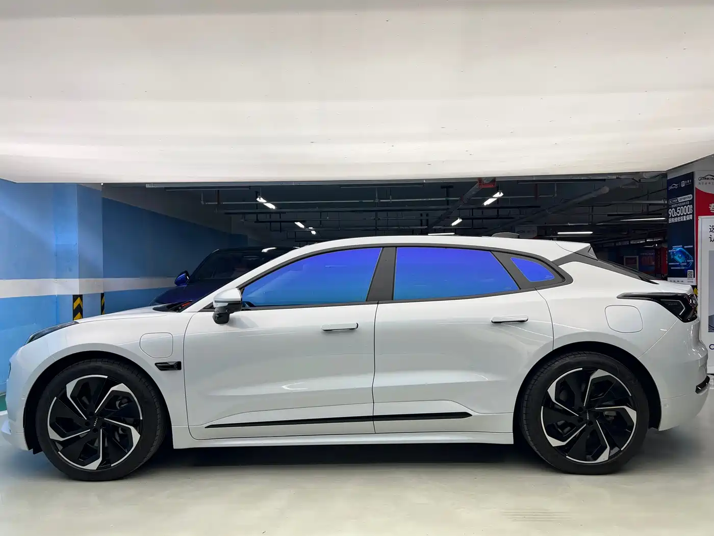 ZEEKR EXTREME KRYPTON 001