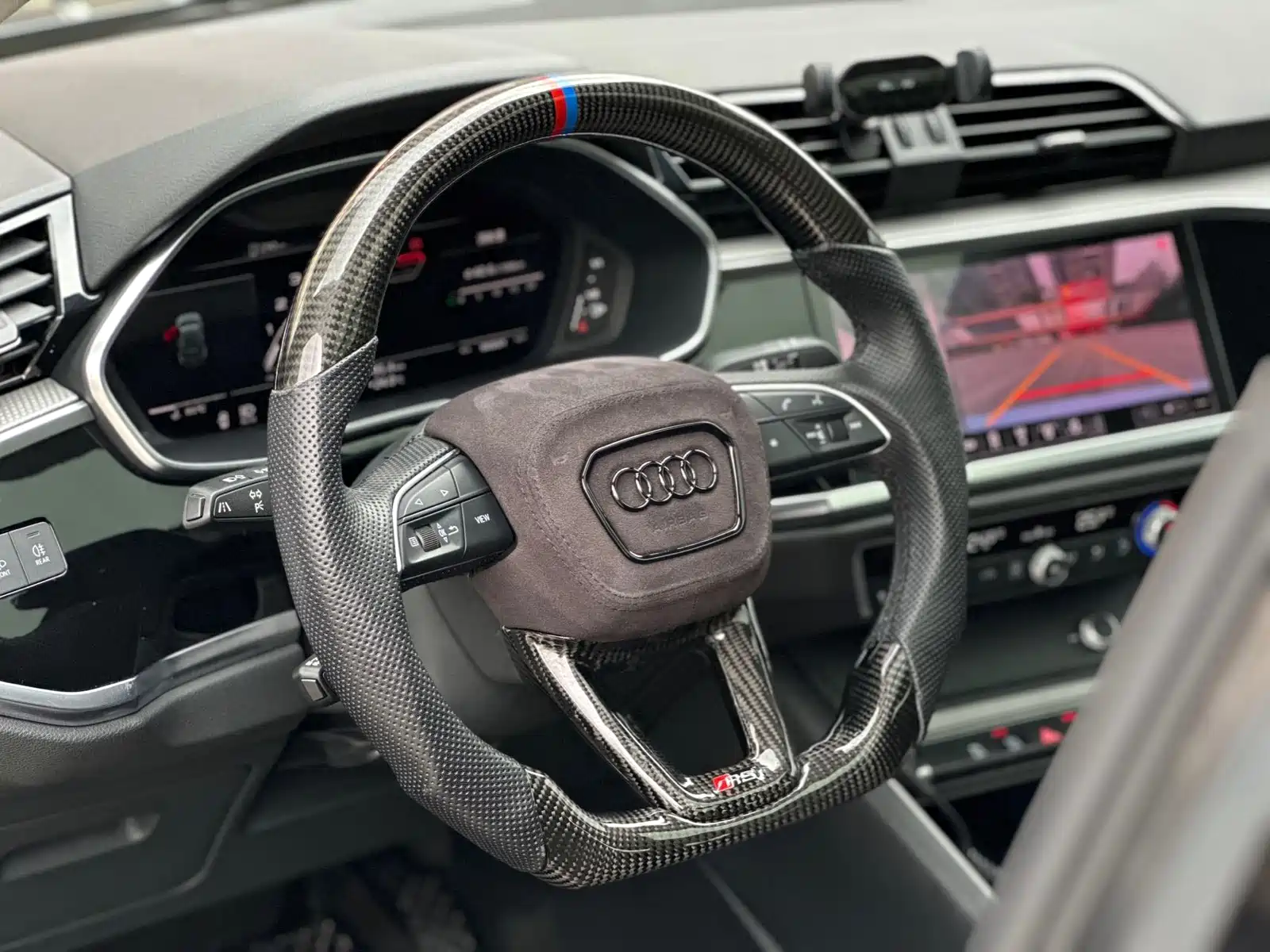 Фото 11 - Audi Q3