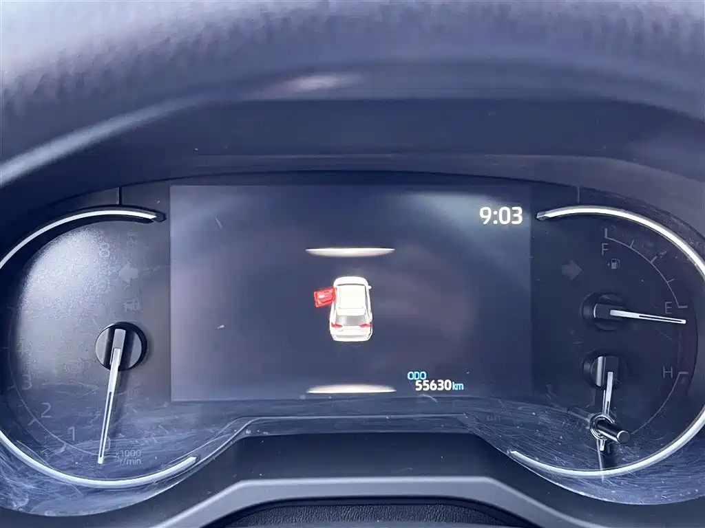 Toyota RAV4 Rongfang 2022 2.0L CVT 2WD Trend Edition фото 15