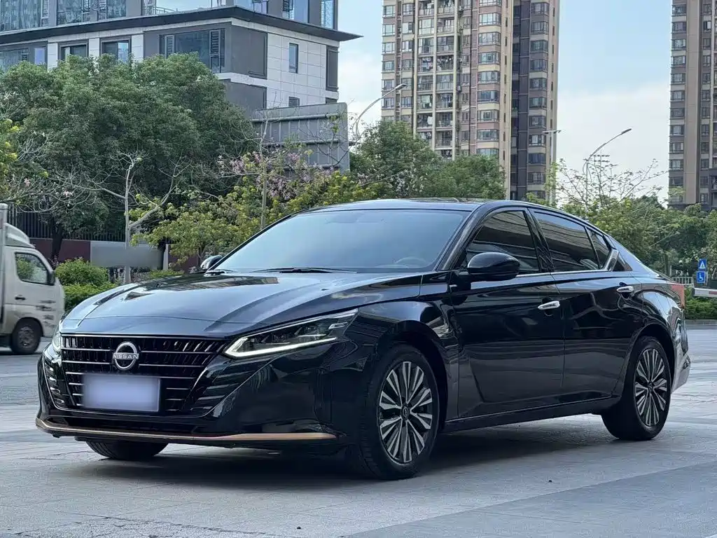 صورة 2 - Nissan Teana
