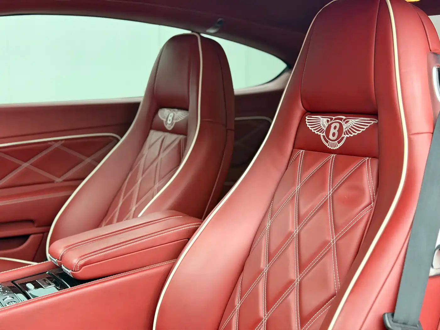 Bentley Continental 2010 Supersports 6.0 фото 13