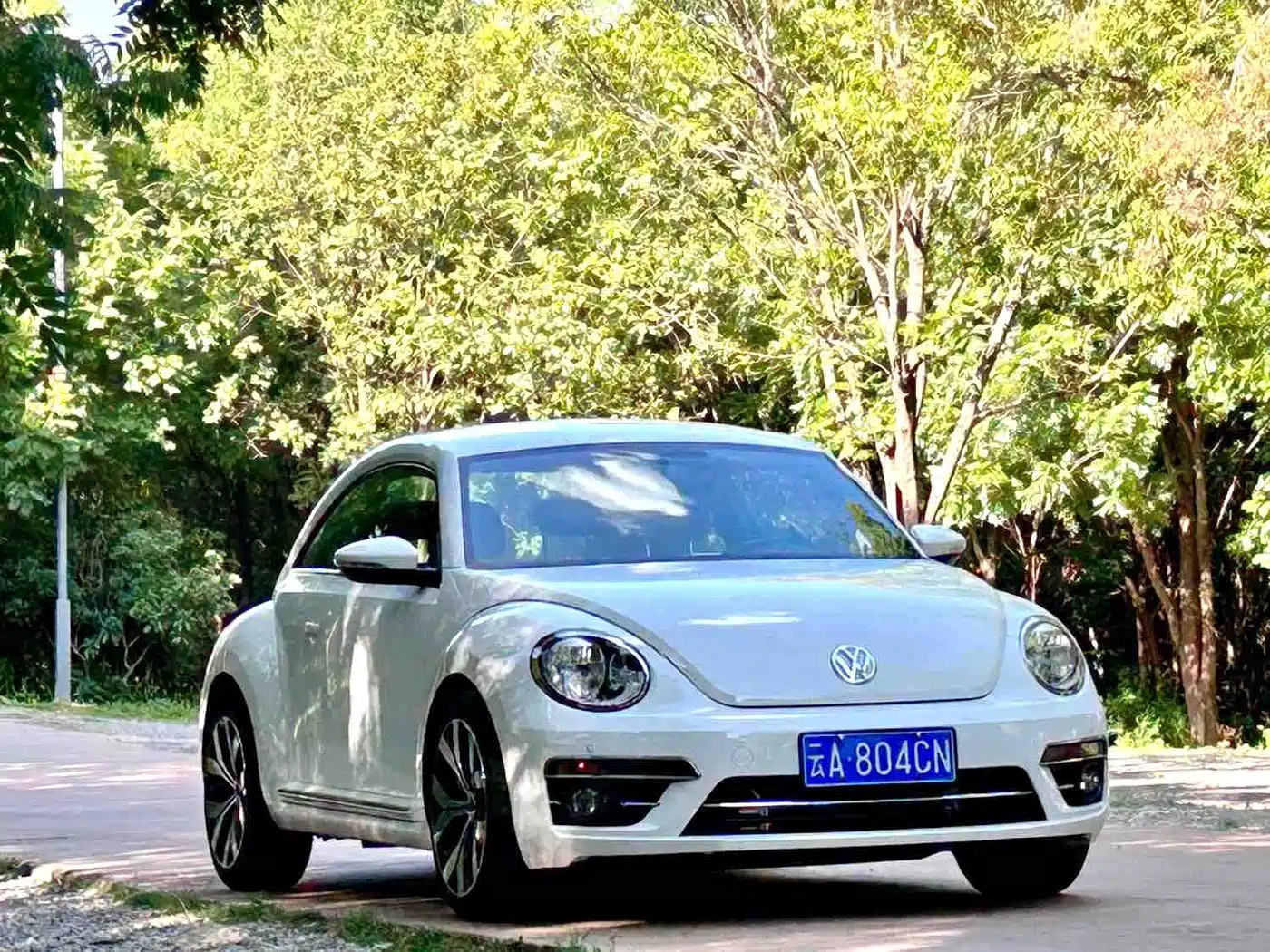 Volkswagen Beetle 2017 180TSI Enjoy фото 3