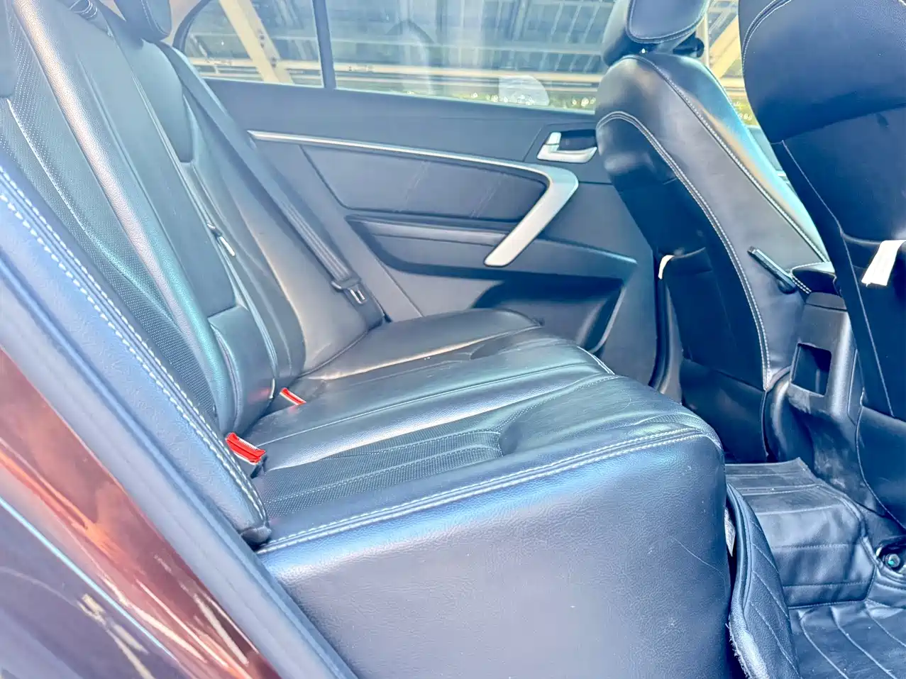 Photo 17 - Geely Emgrand