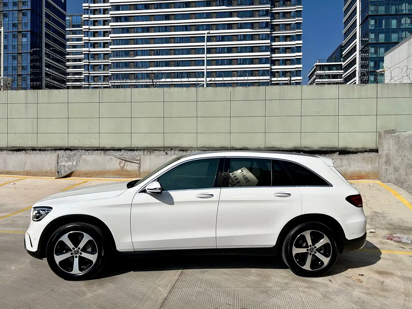 Mercedes-Benz GLC 2022 Facelift III GLC 260 L 4MATIC Dynamic фото 15