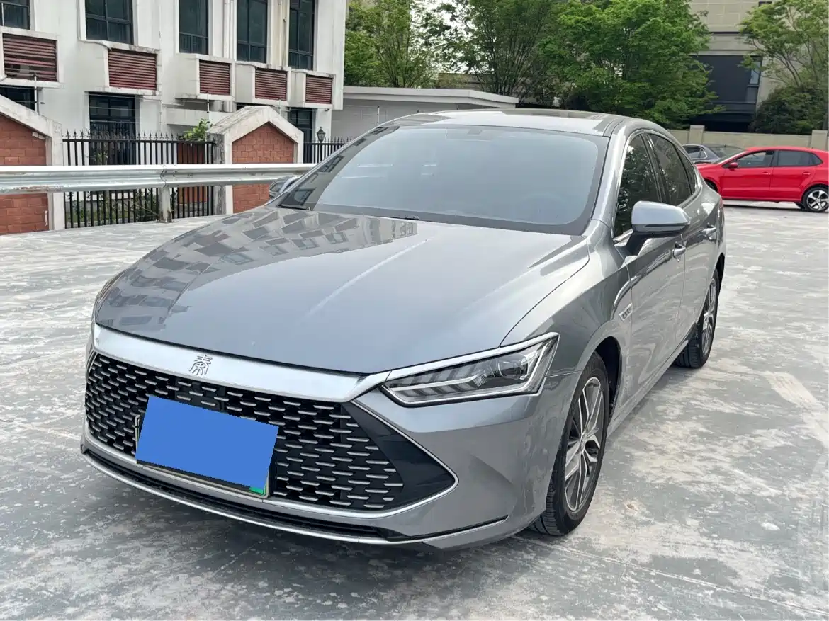 BYD Qin PLUS 2021 DM-i 55KM Premium