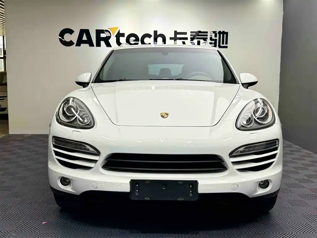 Porsche Cayenne 2011 Cayenne 3.0T фото 2