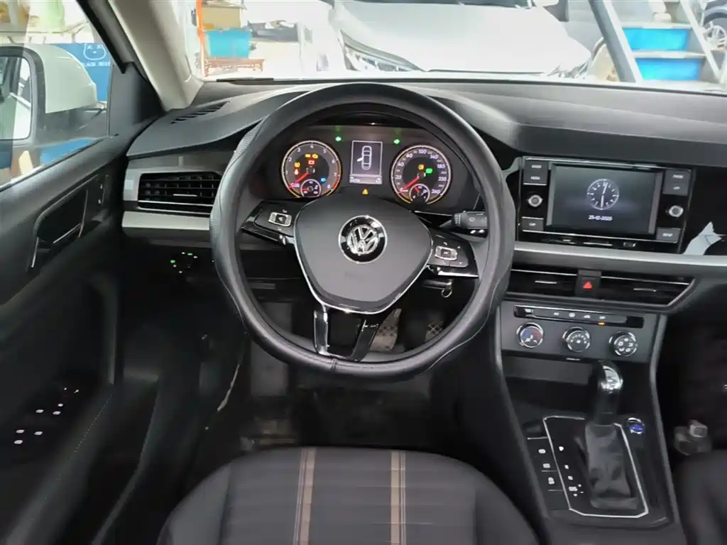 Volkswagen Lavida 2019 1.5L Auto Vision Edition China VI фото 11