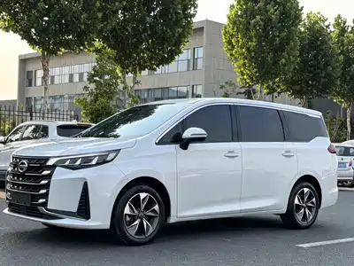 Trumpchi M6