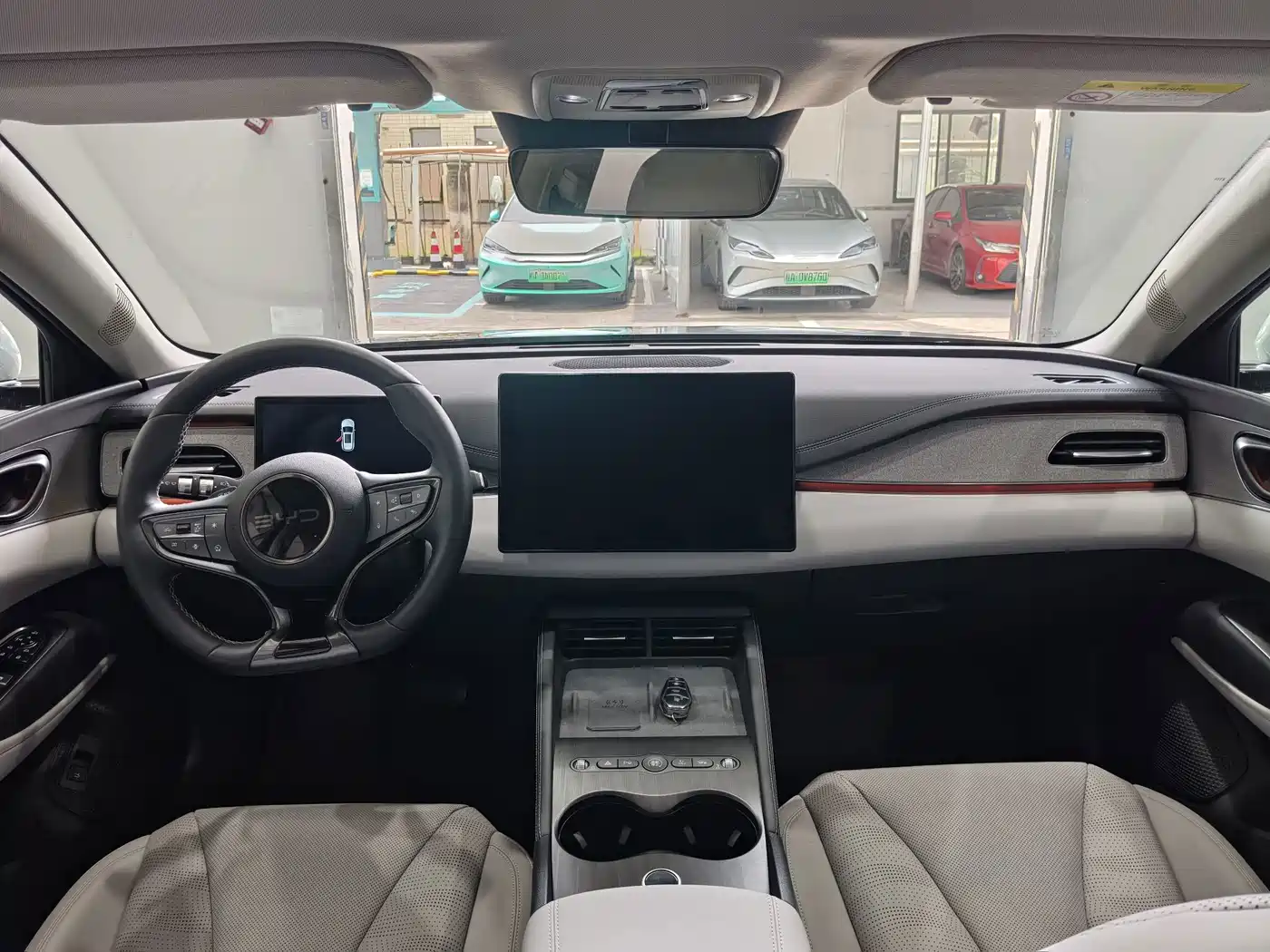 Фото 10 - BYD Seal 06 DM-i Touring
