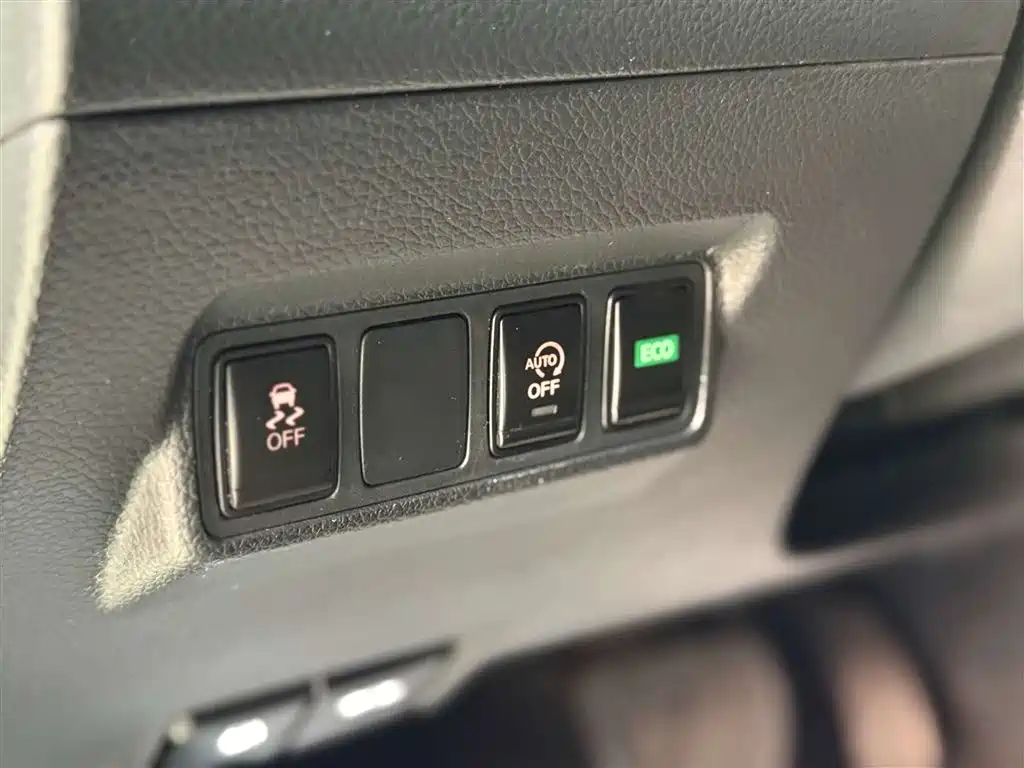 Nissan Tiida 2022 2021 1.6L CVT Smart Drive Edition