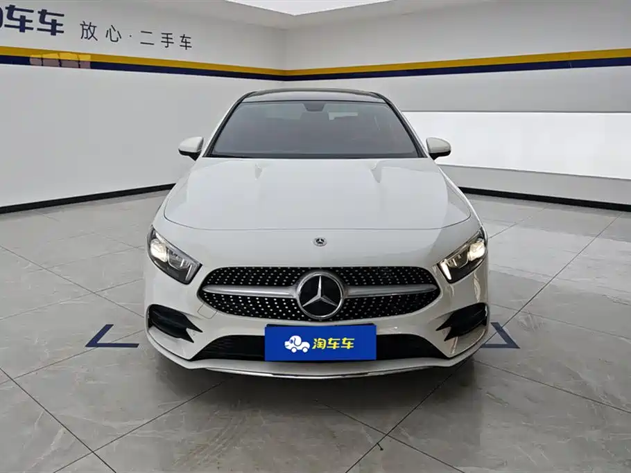 Mercedes-Benz A-Class 2022 A 200 L Sport Sedan Style фото 2