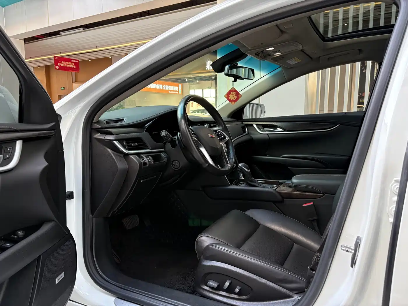 Cadillac XTS 2018 28T Elite фото 4