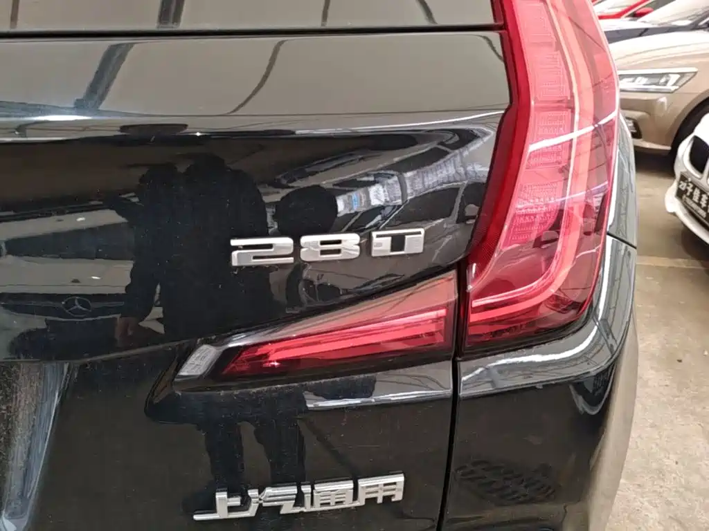 Cadillac XT4 2019 2018 Model 28T 2WD Technology