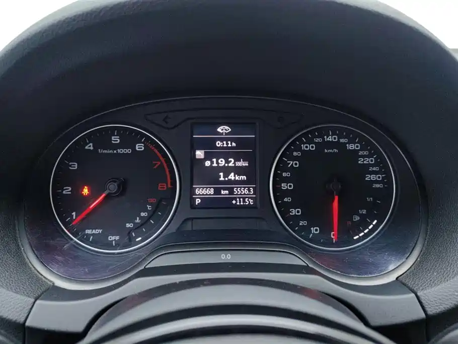 Audi A3 2016 Limousine 35 TFSI Progressive фото 14