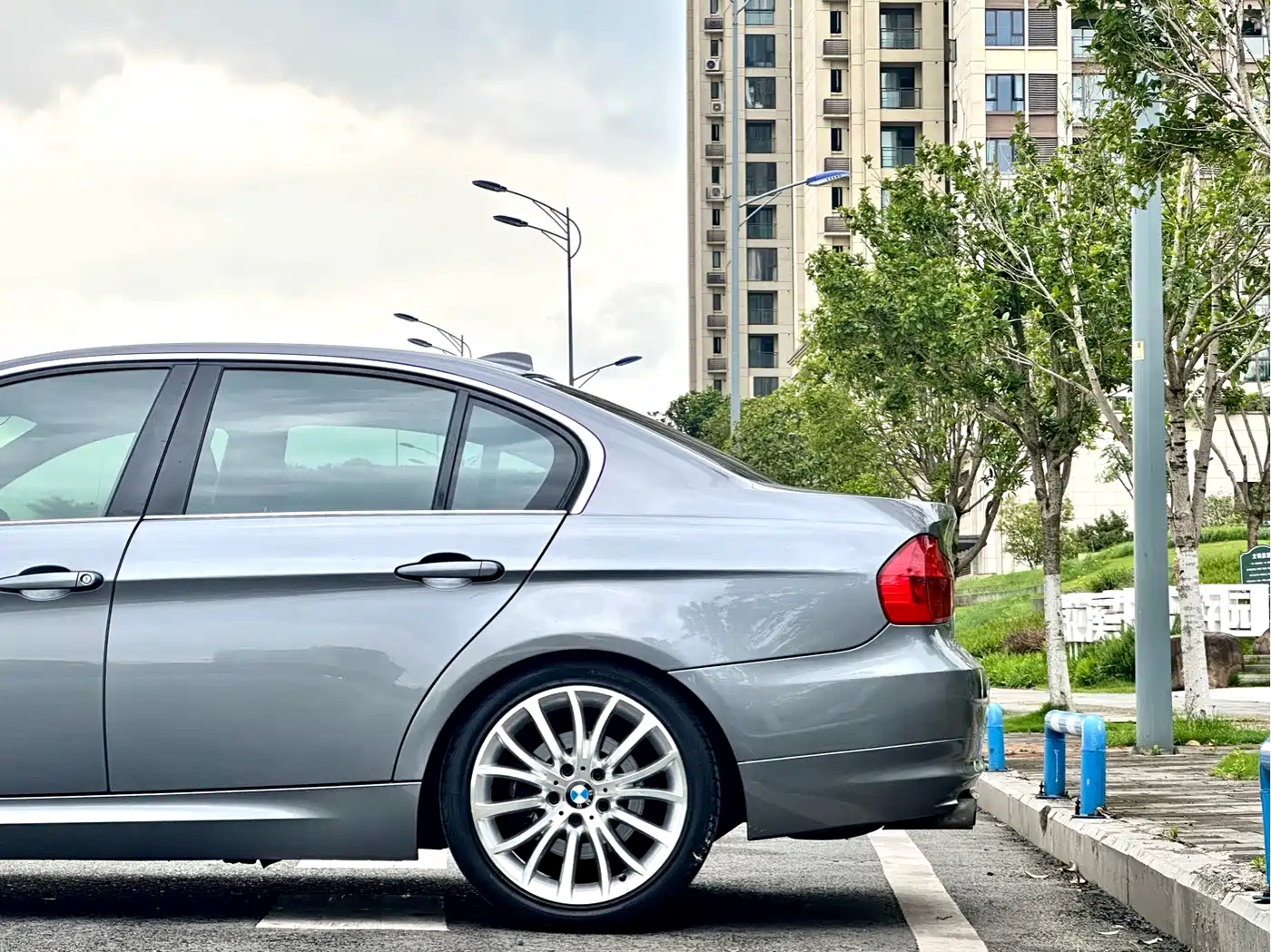 BMW 3 Series 2008 Model 325i Fashion фото 9