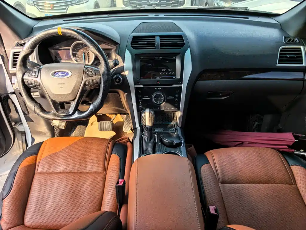 Ford Explorer (Import) 2013 2013 3.5L Premium Edition