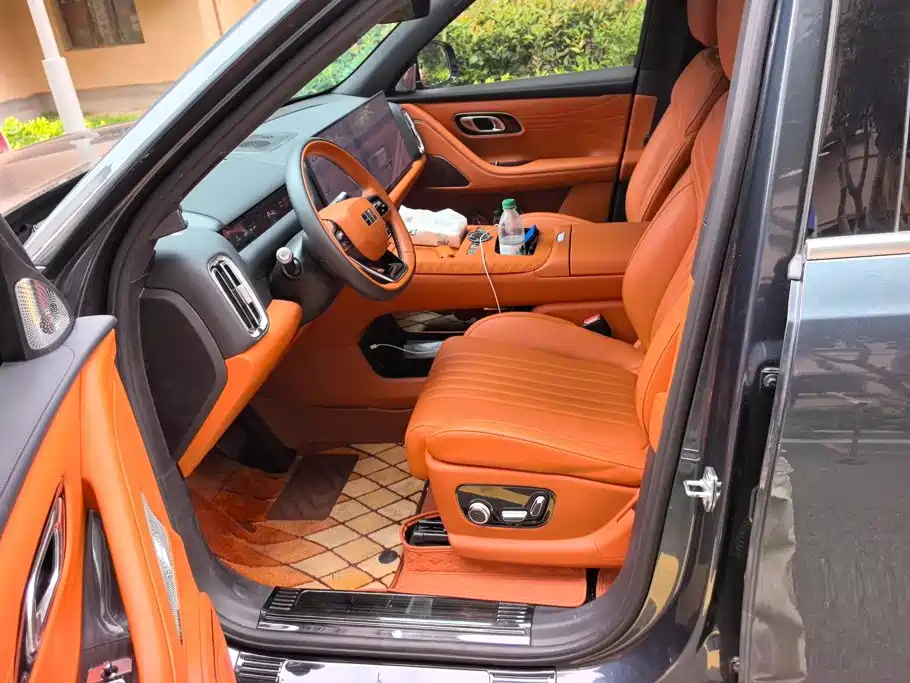 Geely Galaxy Galaxy M9 2025 2025 Model 230km 2WD Explorer+ Edition