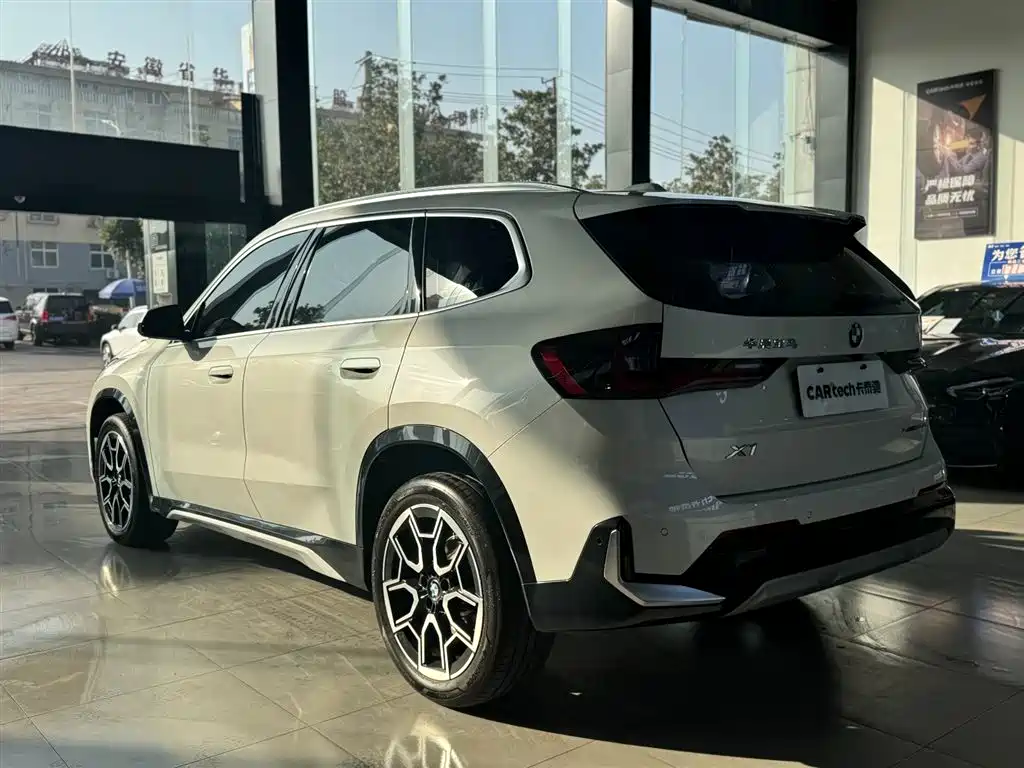BMW X1 2023 xDrive25Li X Design Package фото 8