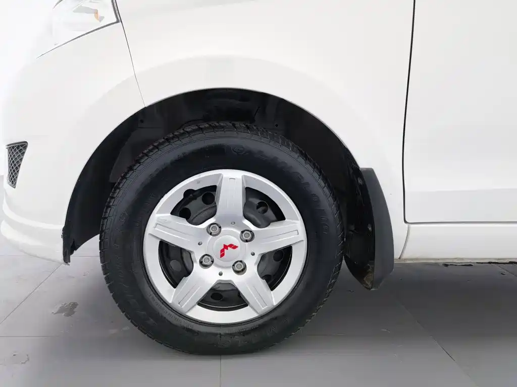 Wuling Motors Wuling Hongguang 2023 2020 1.2L S Basic China VI LSI