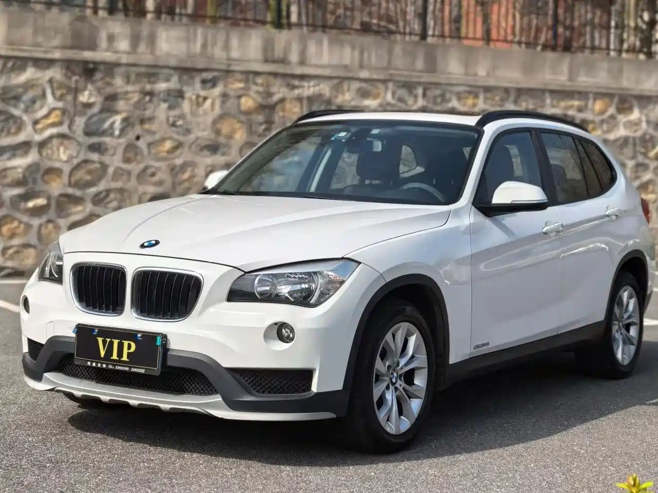 BMW X1 2014 sDrive18i Fashion Edition