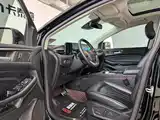 Фото 4 - Ford Edge