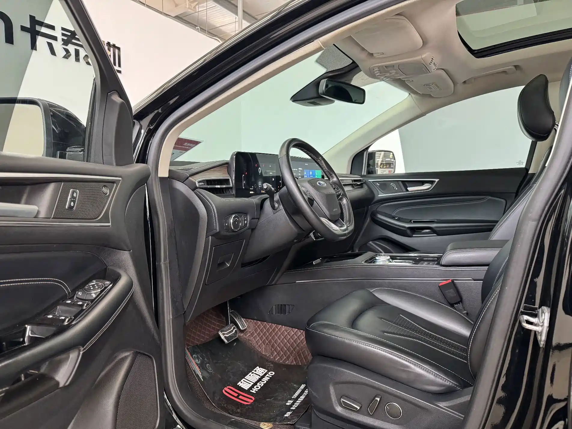 Фото 4 - Ford Edge