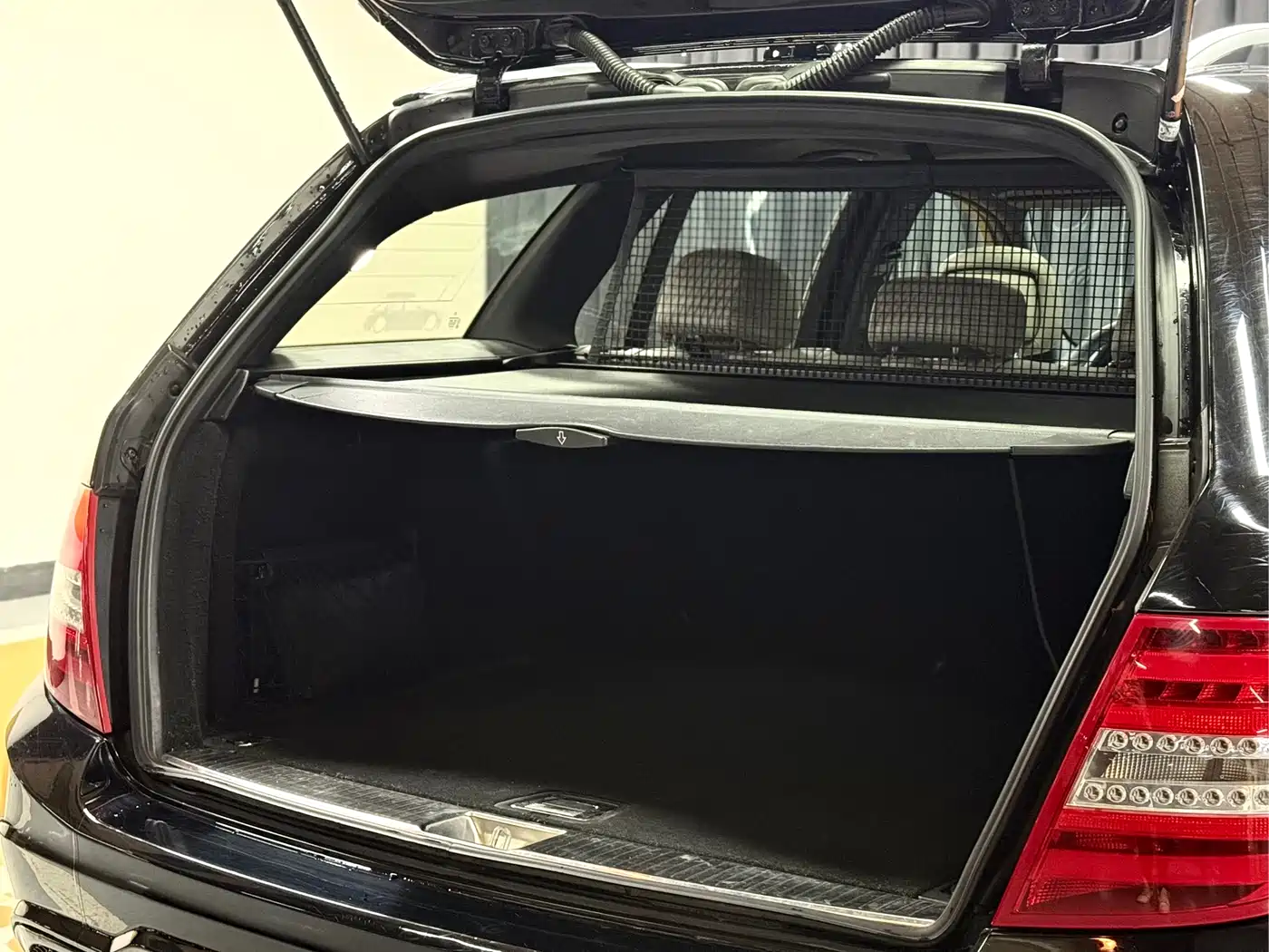Mercedes-Benz C-Class (Import) 2011 C 200 Luxury Sports Wagon фото 26