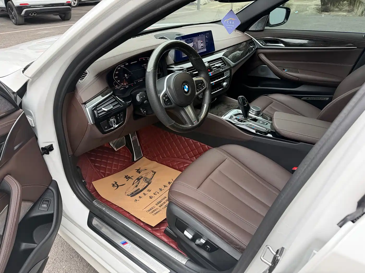 BMW 5 Series 2020 525Li M Sport Package фото 16