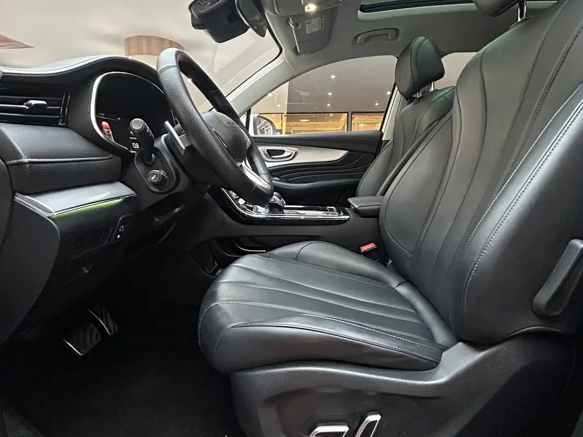 Roewe RX5 MAX 2020 2019 300TGI Automatic Smart Cockpit Flagship Edition