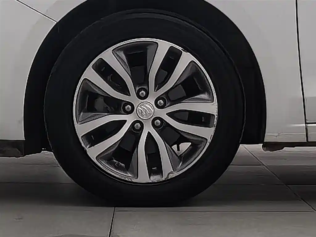 Buick Excelle 2019 18T Auto Connected Elite China VI фото 17