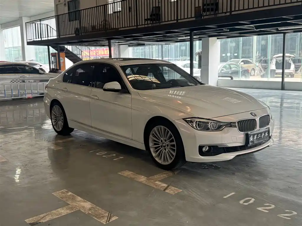 BMW 3 Series 2018 320Li Fashion Style фото 3