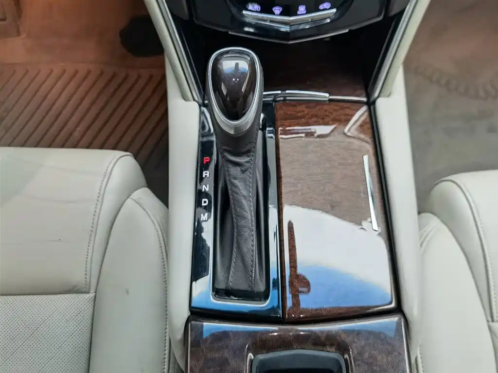 Cadillac XTS 2017 28T Elite фото 13