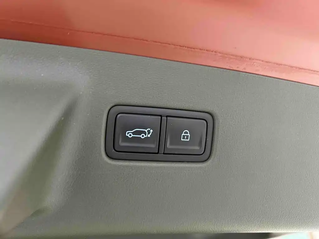 Hyundai Santa Fe 2024 2024 2.0T Connoisseur Ultra